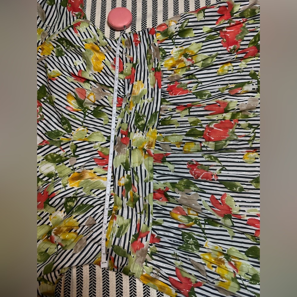 Wayward Fancies Vibrant Floral V-Neck Midi Dress - Picture 6 of 11